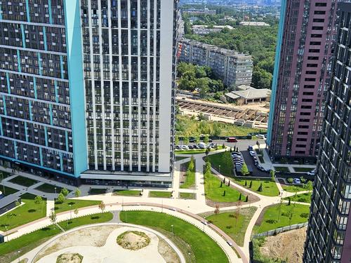 квартира за адресою Віктора Некрасова вул. (Північно-Сирецька), 8