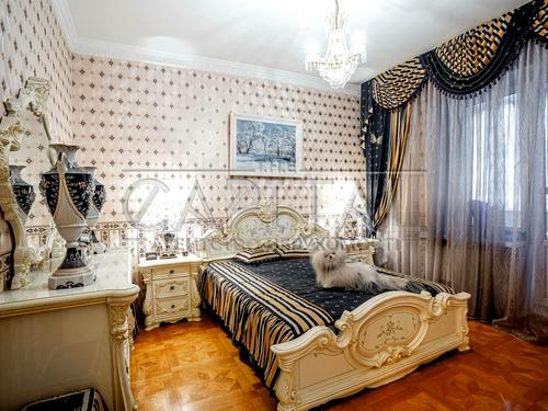 квартира за адресою Андрія Верхогляда вул. (Михайла Драгомирова), 4