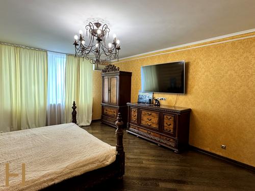 квартира за адресою Срібнокільська вул., 22