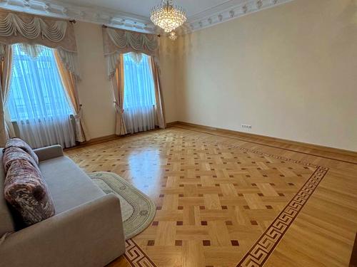 квартира по адресу Тарнавского ул. (Кутузова), 4