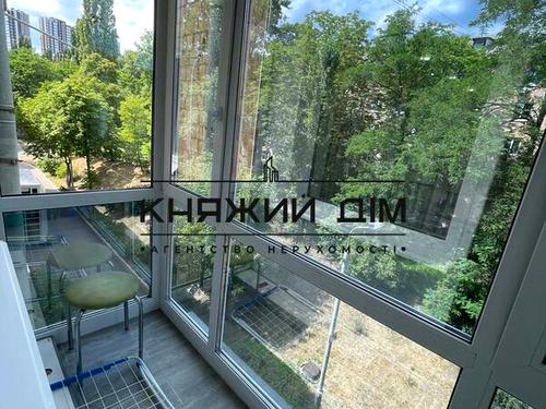 квартира за адресою Коломийський пров., 7