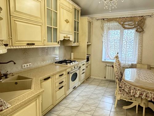 квартира за адресою Стельмаха вул., 43б