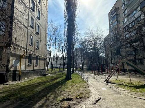 квартира за адресою Сулеймана Стальського вул., 28-А