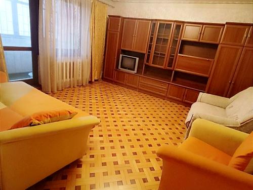 квартира за адресою Євгена Танцюри вул., 22а