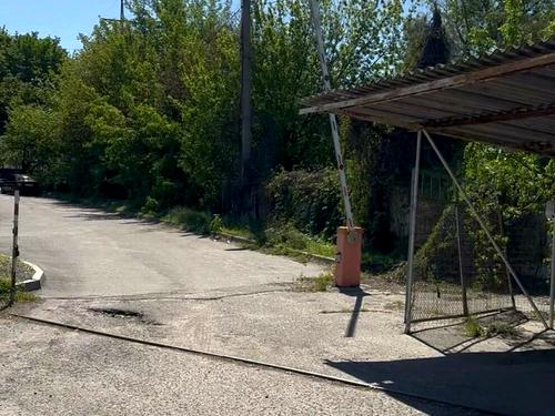 комерційна за адресою Космічна вул., 34