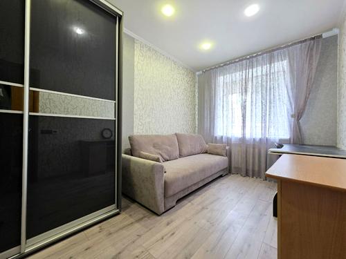 квартира за адресою Ветеранів Праці вул., 21