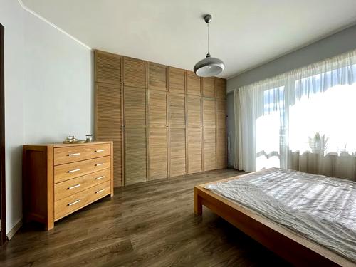 квартира по адресу Науки просп., 80