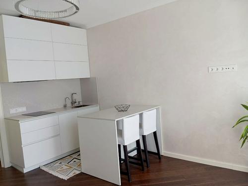 квартира за адресою Салютна вул., 2к1