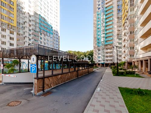 квартира за адресою Київ, Академіка Заболотного вул., 15-г