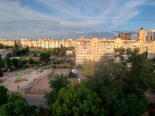 квартира за адресою Зої Гайдай вул., 10