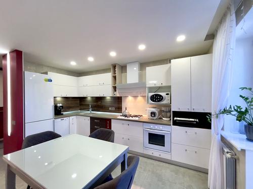 квартира за адресою Металургів вул., 32