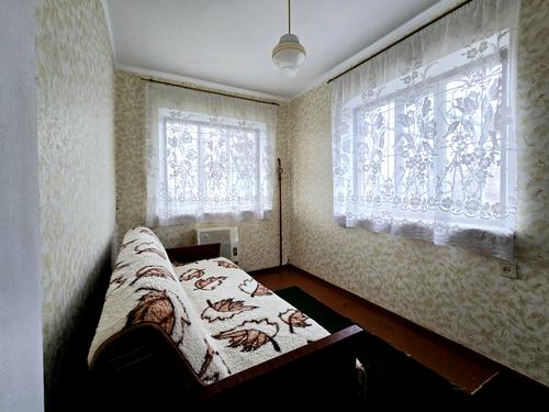 будинок за адресою с. Самусіївка, вул. Виноградна