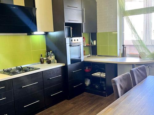 квартира за адресою Академіка Сахарова вул., 36