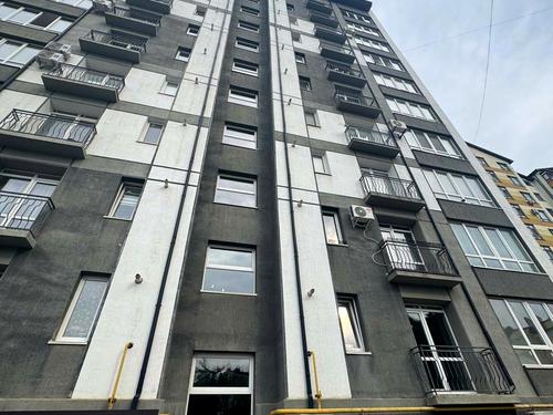 квартира за адресою Олександра Довженка вул., 21А