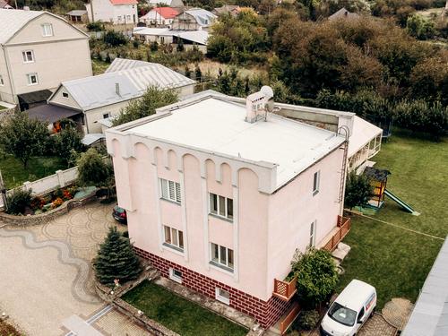 коммерческая по адресу Голосківська ул., 20