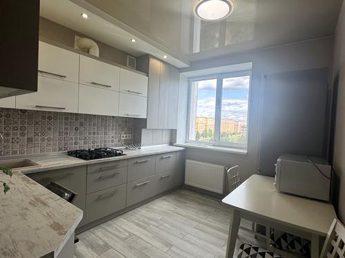 квартира за адресою Боголюбова вул., 13