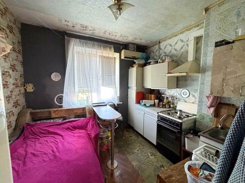 квартира за адресою Юрія Побєдоносцева бульв., 8
