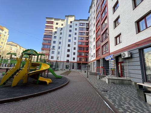 квартира за адресою Гната Хоткевича вул., 65