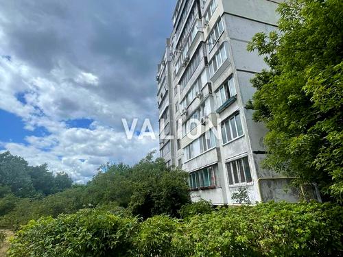 квартира за адресою Київ, Райдужна вул., 10