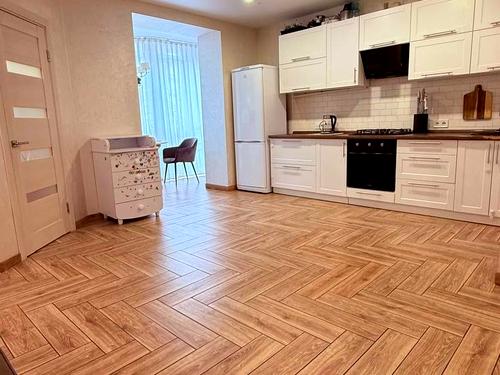 квартира за адресою Набережна Перемоги вул., 44