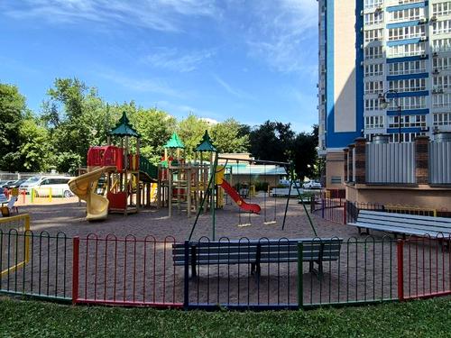 квартира за адресою Авіаконструктора Ігоря Сікорського вул. (Танкова), 1