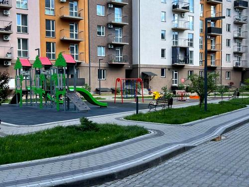 квартира по адресу Героїв Крут ул., 12