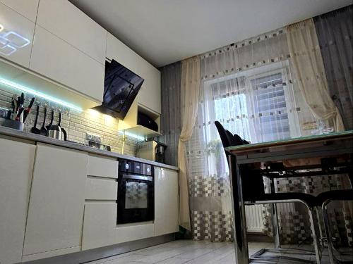 квартира за адресою Озерна вул. (Червоних Майовщиків), 35