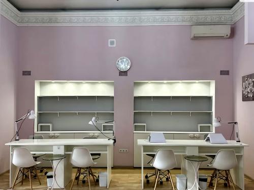комерційна за адресою Троїцька вул., 60