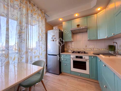 квартира за адресою Київ, Русанівська набережна вул., 6