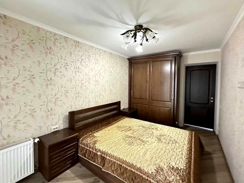 квартира за адресою Івана Миколайчука вул., 38а