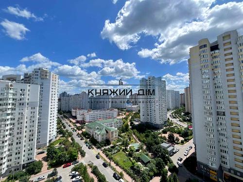 квартира по адресу Миколы Бажана просп., 12