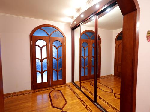 квартира за адресою Бориса Гмирі вул., 1/2