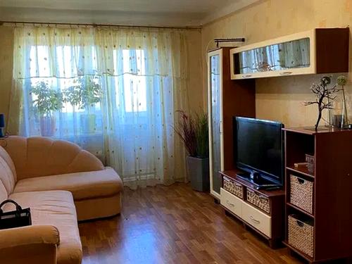 квартира за адресою Гімназійна набережна вул. (Червоношкільна набережна), 12