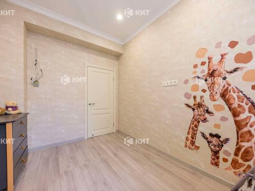 квартира за адресою Конституції пл., 20