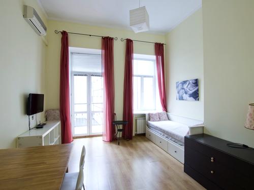 квартира за адресою Рейтарська вул., 25