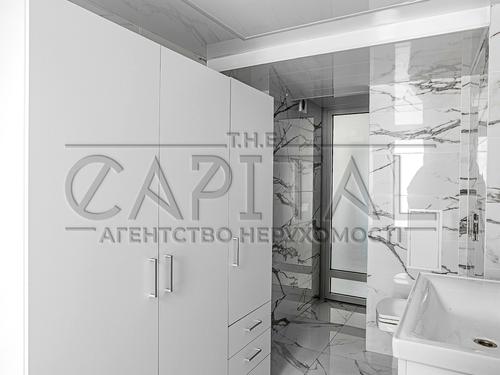 коммерческая по адресу Миколы Бажана просп., 16