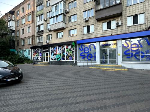 коммерческая по адресу пр-кт Повітрофлотський, 36