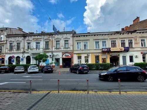 комерційна за адресою Січових Стрільців вул., 3