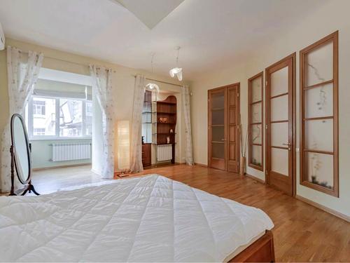квартира по адресу Антоновича ул. (Горького), 3
