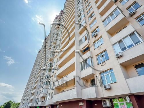 квартира за адресою Польова вул., 73