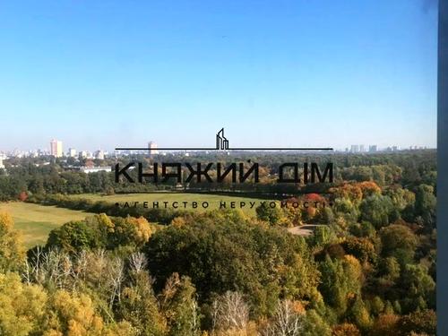 квартира по адресу Академика Глушкова просп., 9-Є