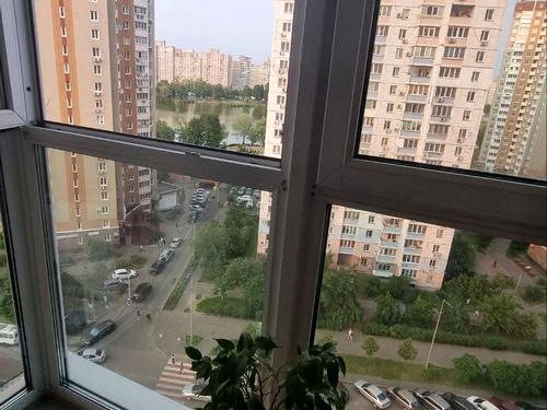 квартира по адресу Драгоманова ул., 2