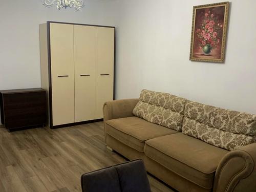 квартира за адресою Інструментальна вул., 45