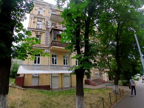 квартира за адресою Тарасівська вул., 23/25