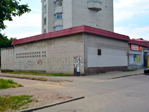 комерційна за адресою В'ячеслава Чорновола вул. (Войкова), 40а