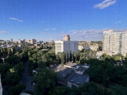 квартира за адресою Миколи Міхновського бульв. (Дружби Народів), 14-16