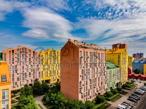 квартира за адресою Регенераторна вул., 4