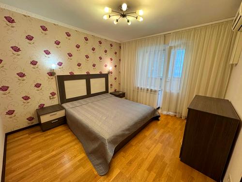 квартира за адресою Автозаводська вул., 81