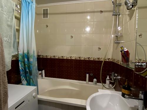 квартира по адресу Остапа Вишни ул., 5