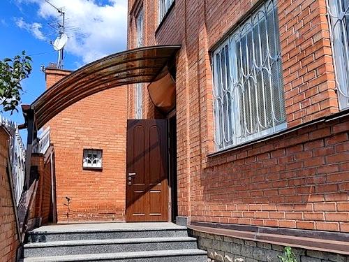 будинок за адресою Івана Їжакевича вул.
